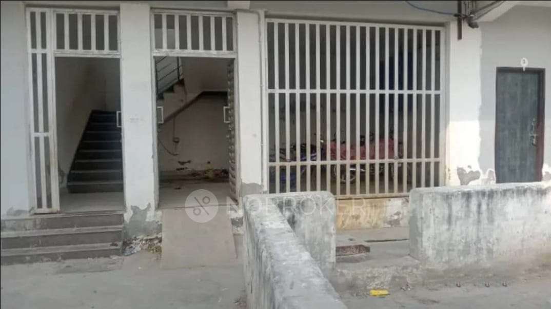 1 RK Flat In Standalone Building  For Sale  In Narela