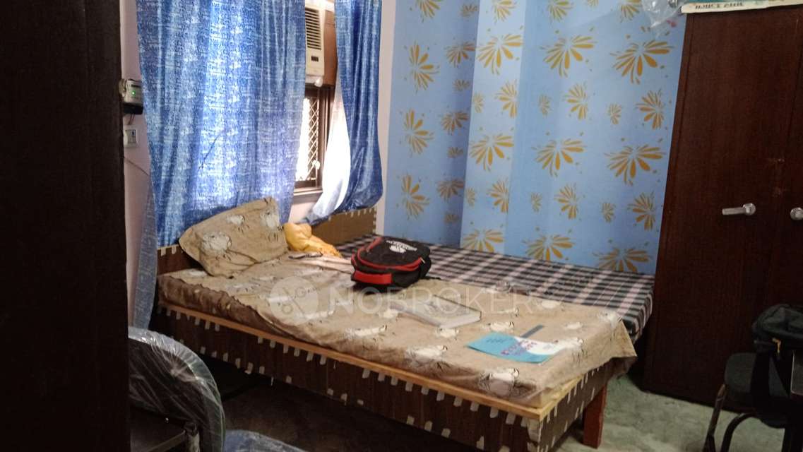 PG for Boys in Janakpuri