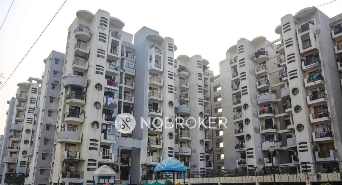 1 RK Flat In Omaxe Heights for Rent  In Sector 86