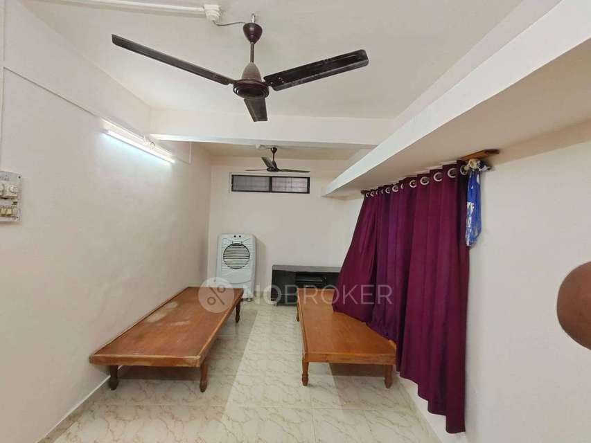 2 BHK Flat In Pawan Housing Society Gokhale Nagar for Rent  In Gokhalenagar