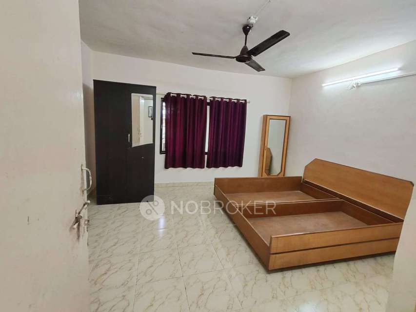 2 BHK Flat In Pawan Housing Society Gokhale Nagar for Rent  In Gokhalenagar