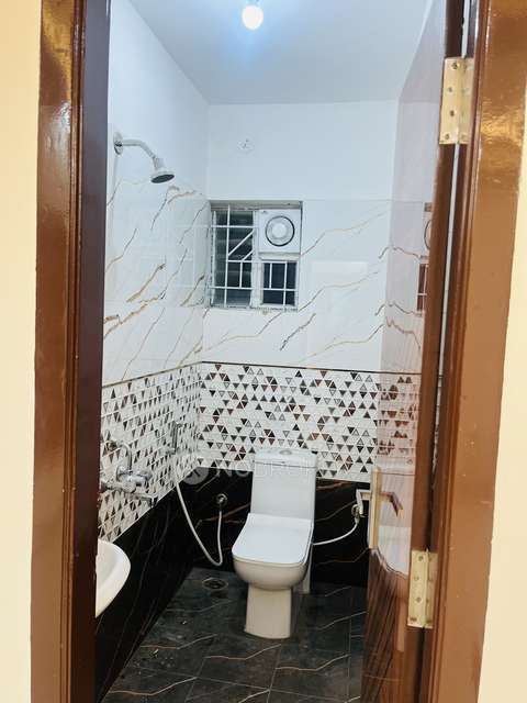 3 BHK Flat In Standalone Building  For Sale  In Btm Layout 1