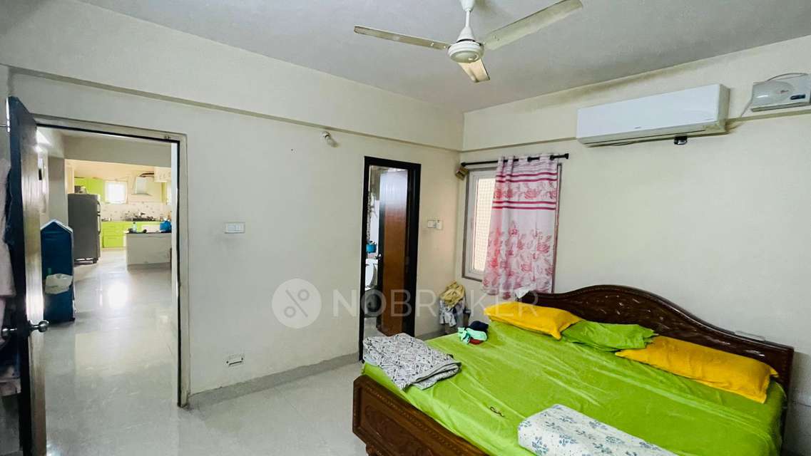 3 BHK Flat In Pranavas Lotus Park For Sale  In Kondapur