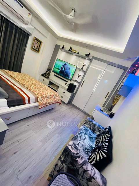 3 BHK Flat In Shri Radha Sky Garden  For Sale  In Ek Murti Chowk