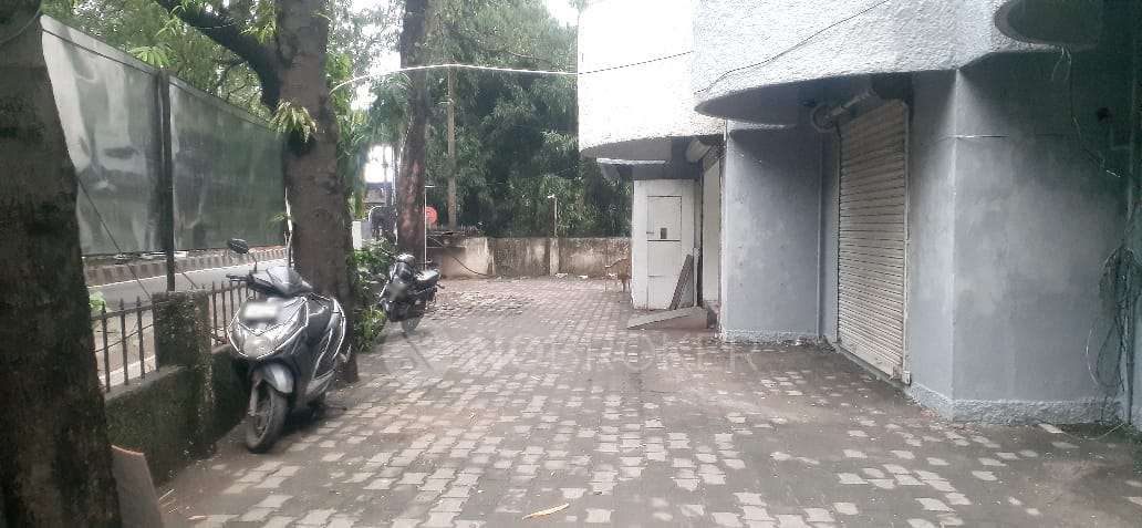 Restaurant/Cafe in Arumbakkam Metro Station, Chennai for sale 