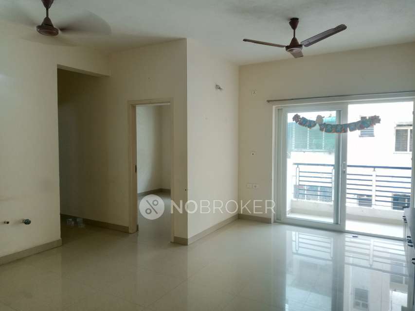 2 BHK Flat In Plaza Pristine Acres For Sale  In Perumbakkam