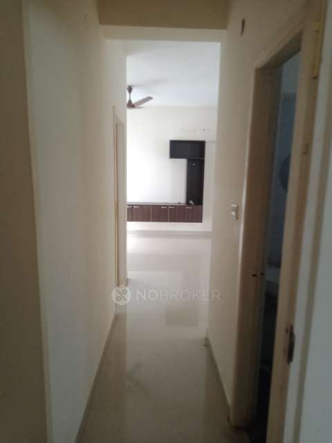 2 BHK Flat In Plaza Pristine Acres For Sale  In Perumbakkam