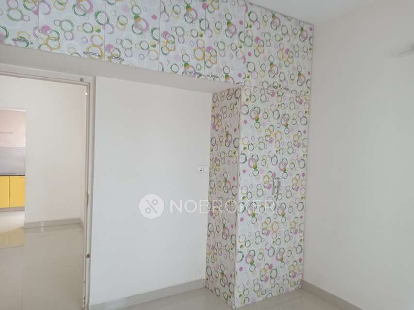 2 BHK Flat In Plaza Pristine Acres For Sale  In Perumbakkam