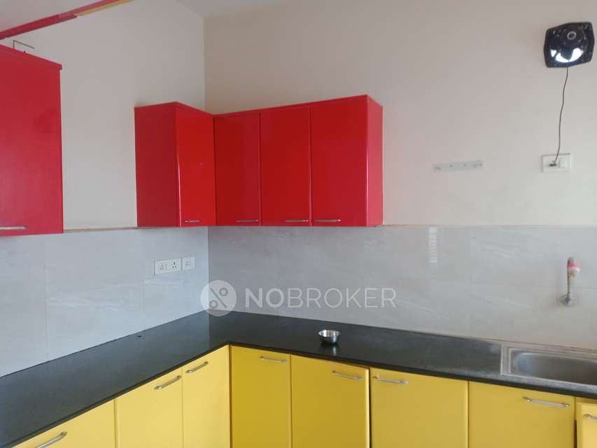 2 BHK Flat In Plaza Pristine Acres For Sale  In Perumbakkam