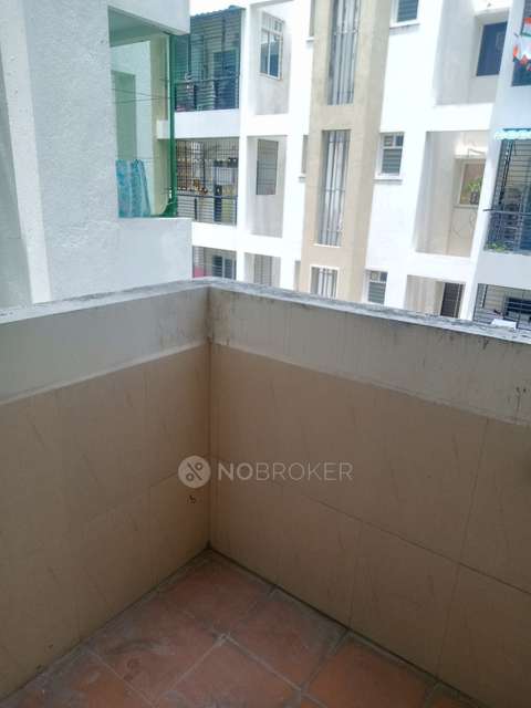 2 BHK Flat In Plaza Pristine Acres For Sale  In Perumbakkam