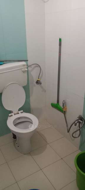 1 BHK Flat In Darshan Heights  Prabhadevi For Sale  In Lower Parel