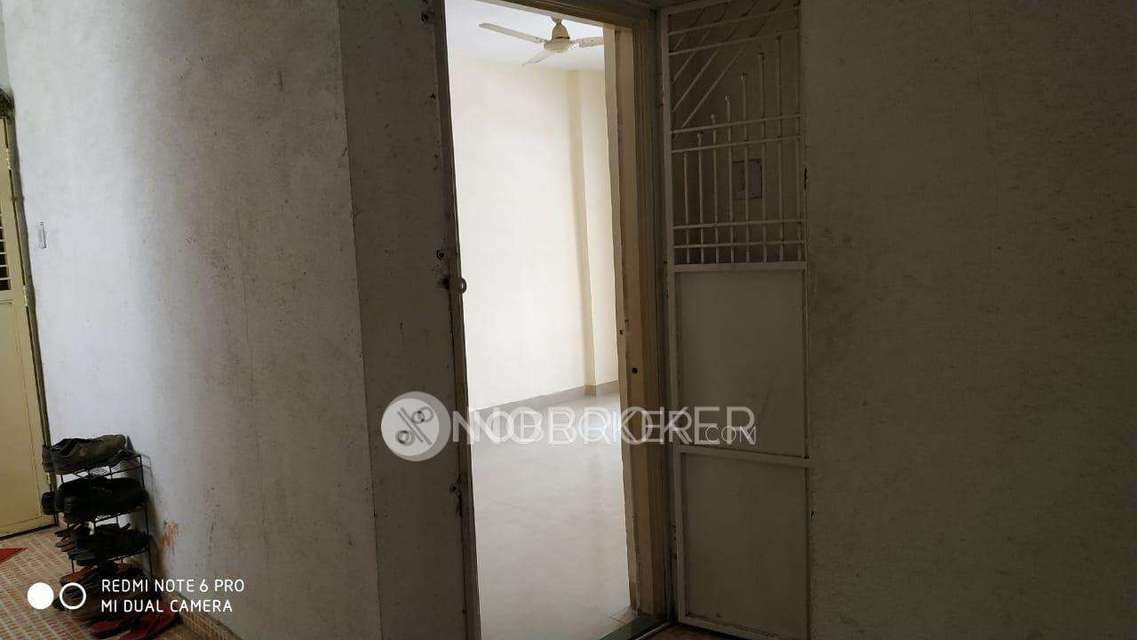 1 BHK Flat In Shree Laxmi Vihar Co. Hsg. Society For Sale  In Dhayari