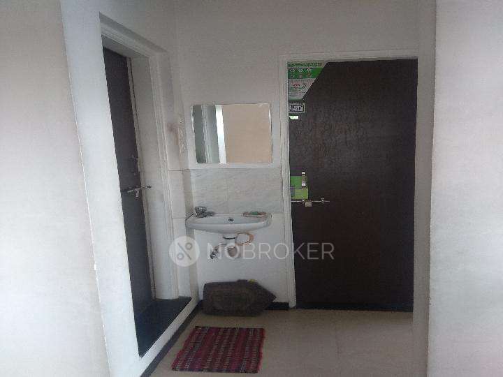 Shared Room for Female In 1 BHK  In Ashiyana Building In Shivajinagar