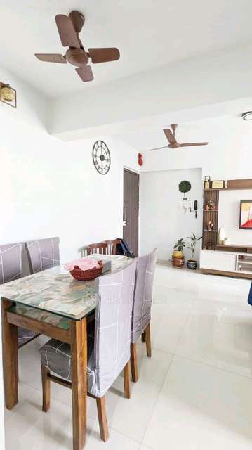 2 BHK Flat In Sumit Proxima For Sale  In Rajendra Nagar, Borivali East
