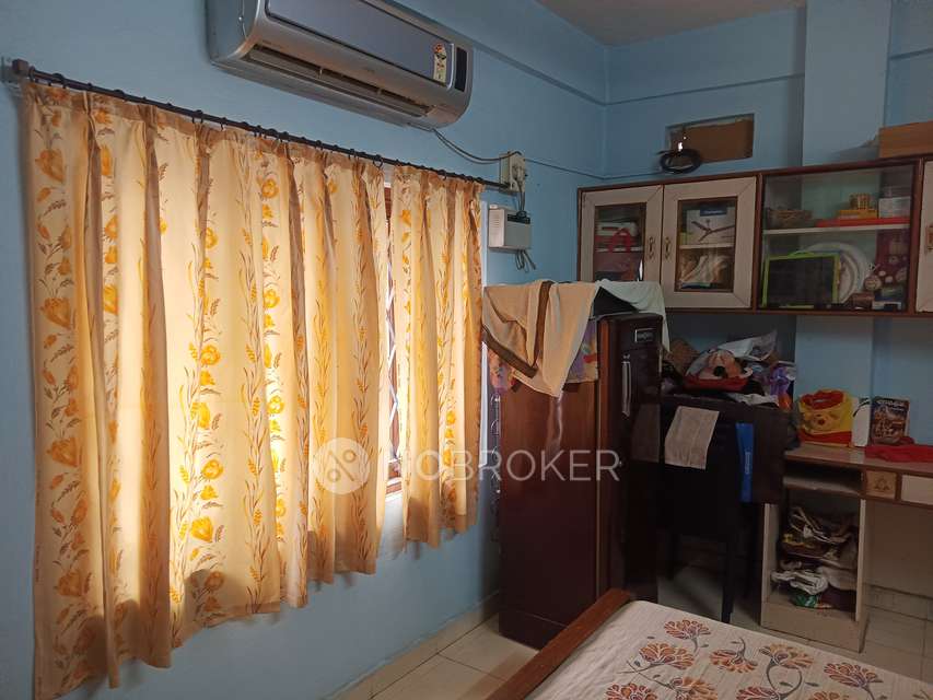 2 BHK Flat In Sri Maruthi Mansion For Sale  In  Kukatpally 