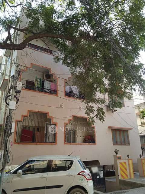 2 BHK Flat In Sri Maruthi Mansion For Sale  In  Kukatpally 