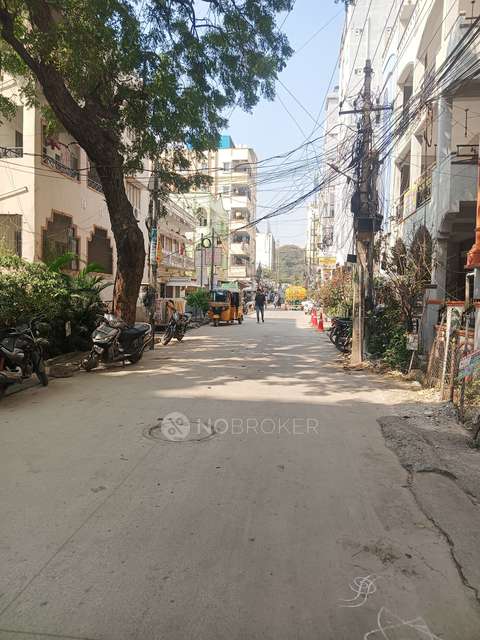 2 BHK Flat In Sri Maruthi Mansion For Sale  In  Kukatpally 