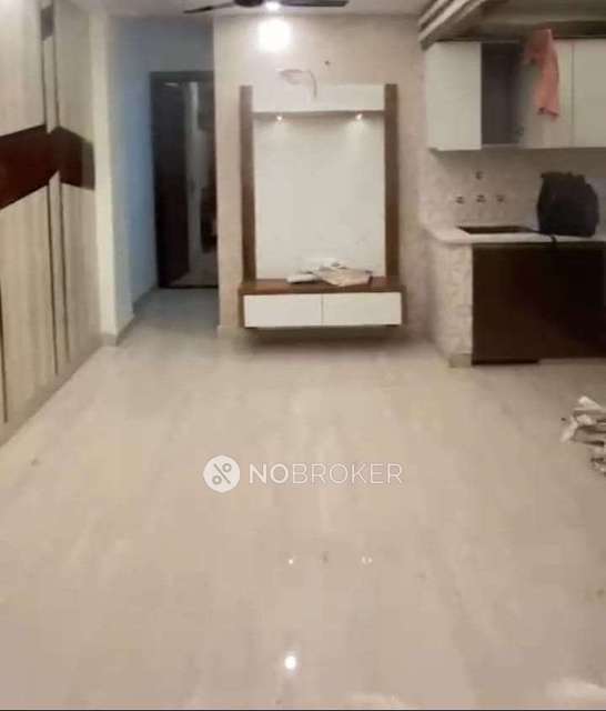 1 BHK Flat In Statndalone Building  For Sale  In Uttam Nagar 