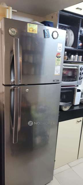 1 BHK Flat In Ghaswalla Tower For Sale  In Grant Road