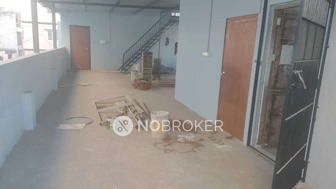 Commercial Property in Chickpet, Bangalore for Rent 