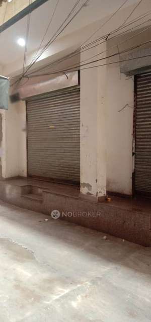 Shop in Sector 66, Noida for Rent 