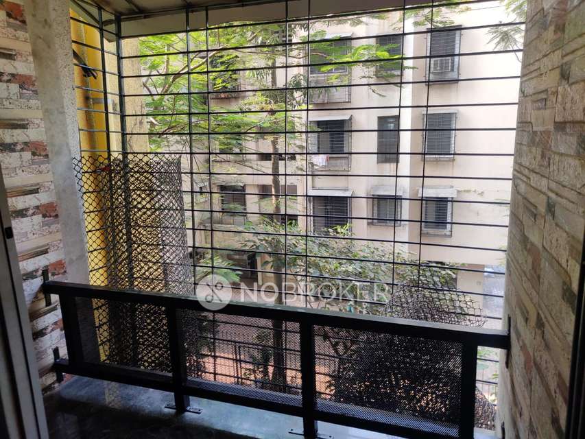 2 BHK Flat In Gagangiri Building  For Sale  In Ghatkopar East