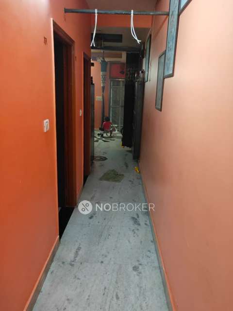 2 BHK Flat In Builder Floor  For Sale  In Mahavir Enclave