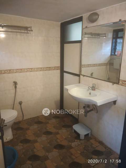 1 BHK Flat In Divya Apartments For Sale  In Santacruz East