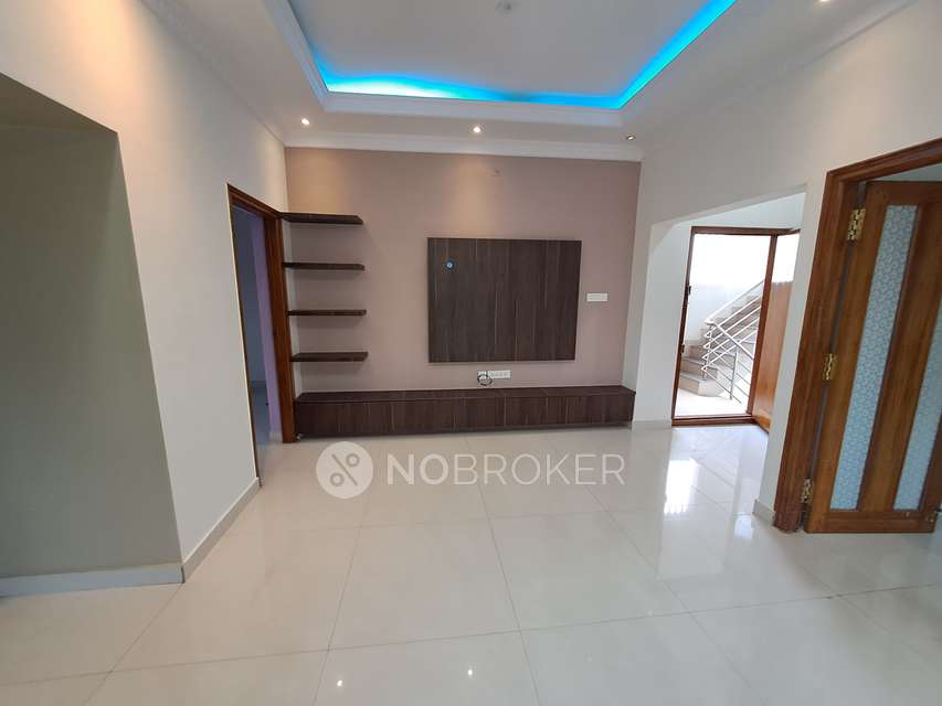 2 BHK Flat In Standalone Building  for Rent  In Hbr Layout