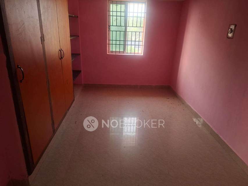 2 BHK House for Rent  In Kelambakkam