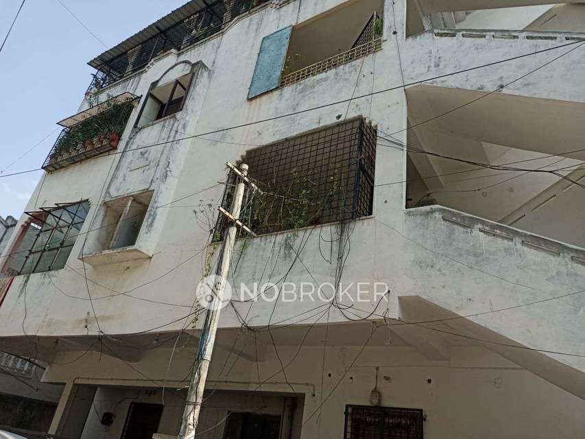 2 BHK Flat In Standalone Building  For Sale  In Amberpet