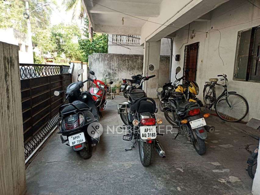2 BHK Flat In Standalone Building  For Sale  In Amberpet