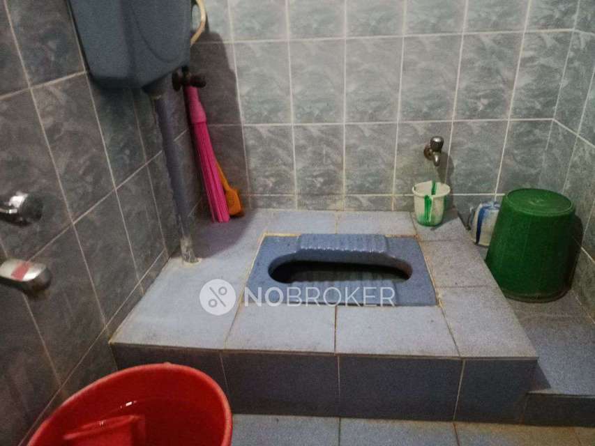 2 BHK Flat In Standalone Building  For Sale  In Amberpet