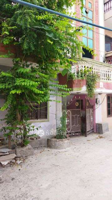 4+ BHK Flat For Sale  In Sector 110a