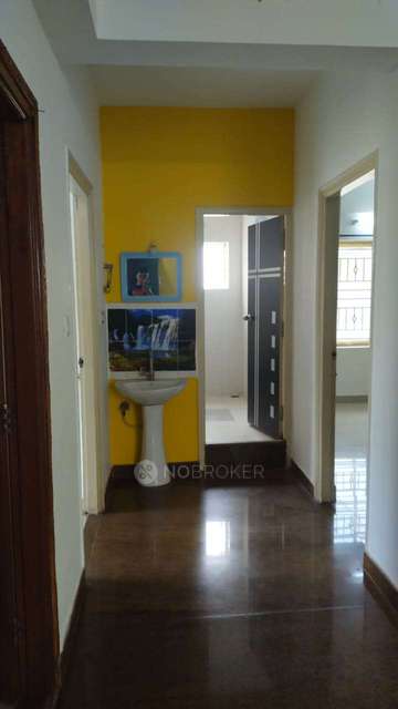 2 BHK Flat In Golden Square Rmv For Sale  In R.m.v. 2nd Stage