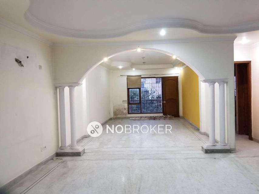 4 BHK Flat For Sale  In Rajouri Garden