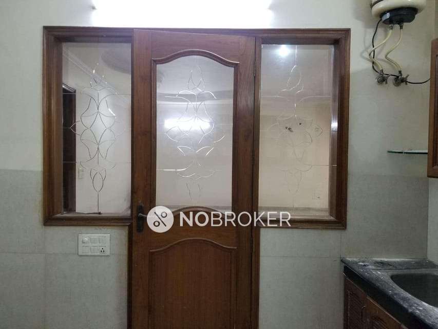 4 BHK Flat For Sale  In Rajouri Garden