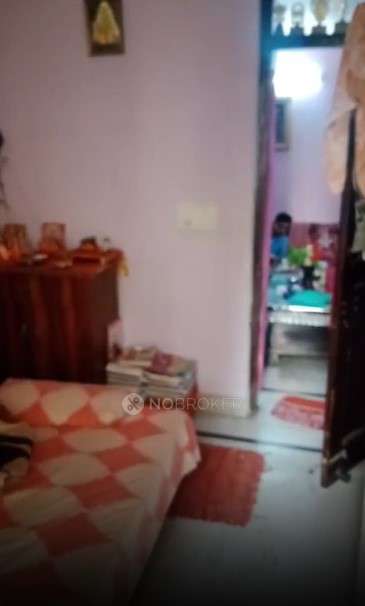 2 BHK Flat For Sale  In Shakur Basti