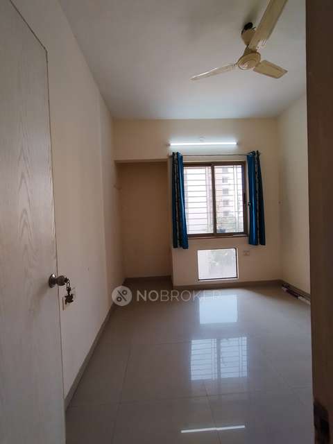 2 BHK Flat In Palava City For Sale  In Nilje Gaon 