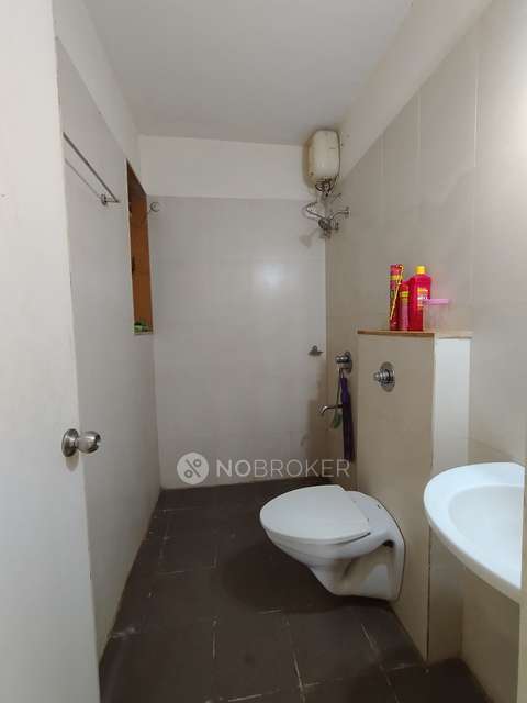 2 BHK Flat In Palava City For Sale  In Nilje Gaon 