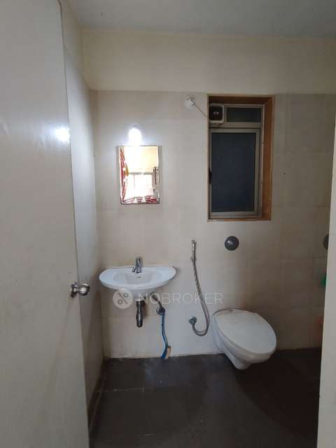 2 BHK Flat In Palava City For Sale  In Nilje Gaon 