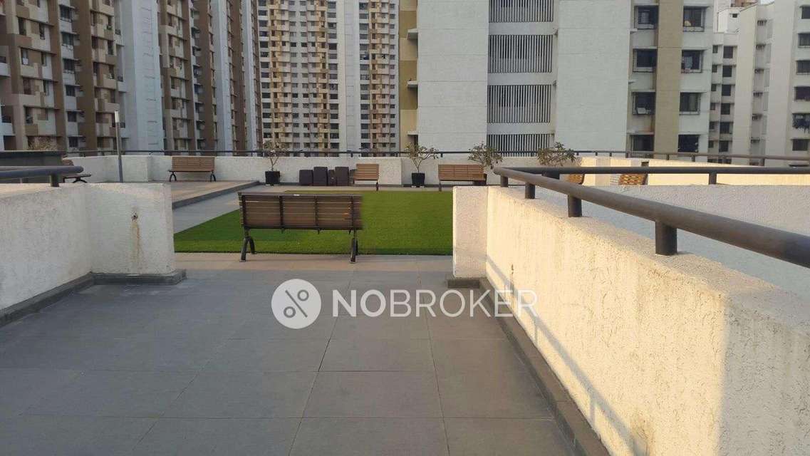 2 BHK Flat In Palava City For Sale  In Nilje Gaon 