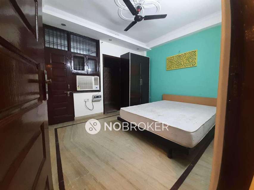 3 BHK Flat In Builder Floor For Sale  In Dwarka Sector 8