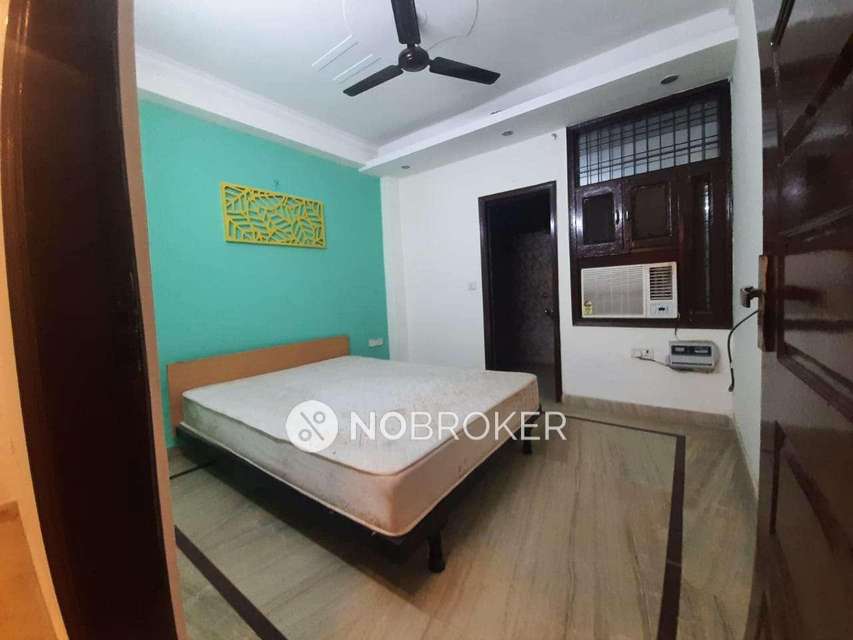 3 BHK Flat In Builder Floor For Sale  In Dwarka Sector 8