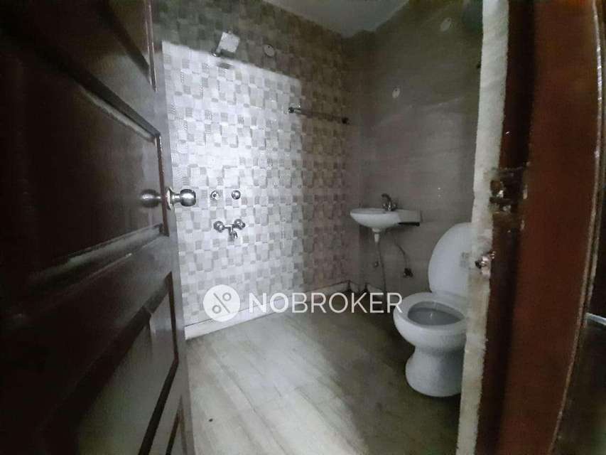 3 BHK Flat In Builder Floor For Sale  In Dwarka Sector 8