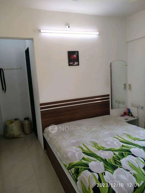 1 BHK Flat In Damji Shamji Shah Mahavir Estella For Sale  In Thane West