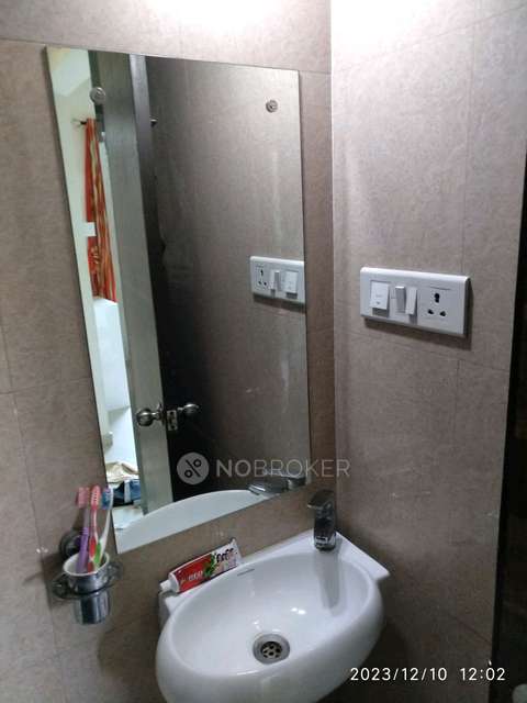 1 BHK Flat In Damji Shamji Shah Mahavir Estella For Sale  In Thane West