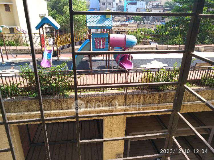 1 BHK Flat In Damji Shamji Shah Mahavir Estella For Sale  In Thane West