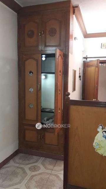 2 BHK Flat In Rasheeda Anar Building For Sale  In Vadapalani