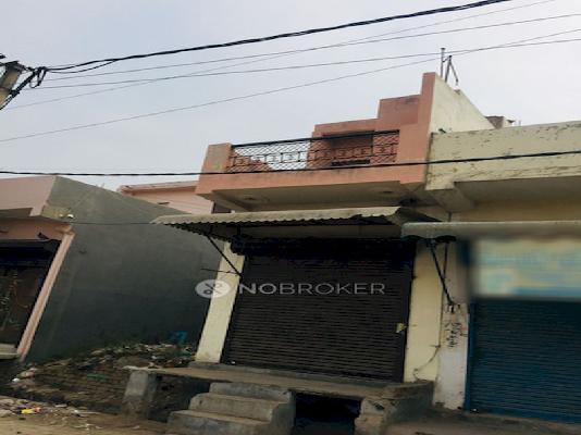Shop in Budh Vihar, Delhi for sale 